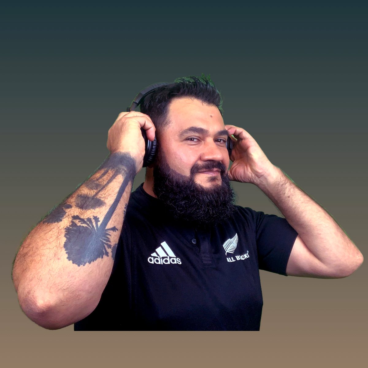 DJ D'Latino